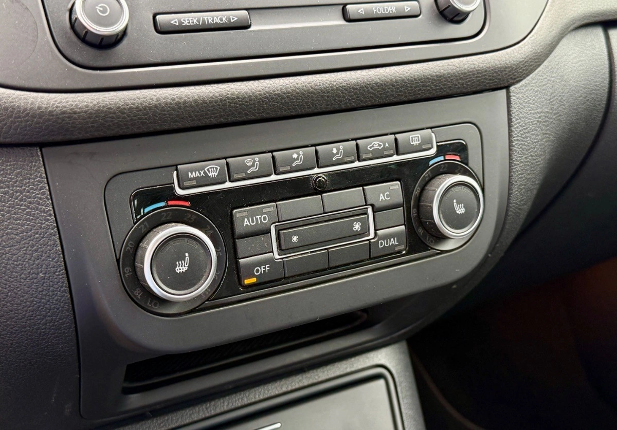 Volkswagen Golf Plus - Zdjęcie 26