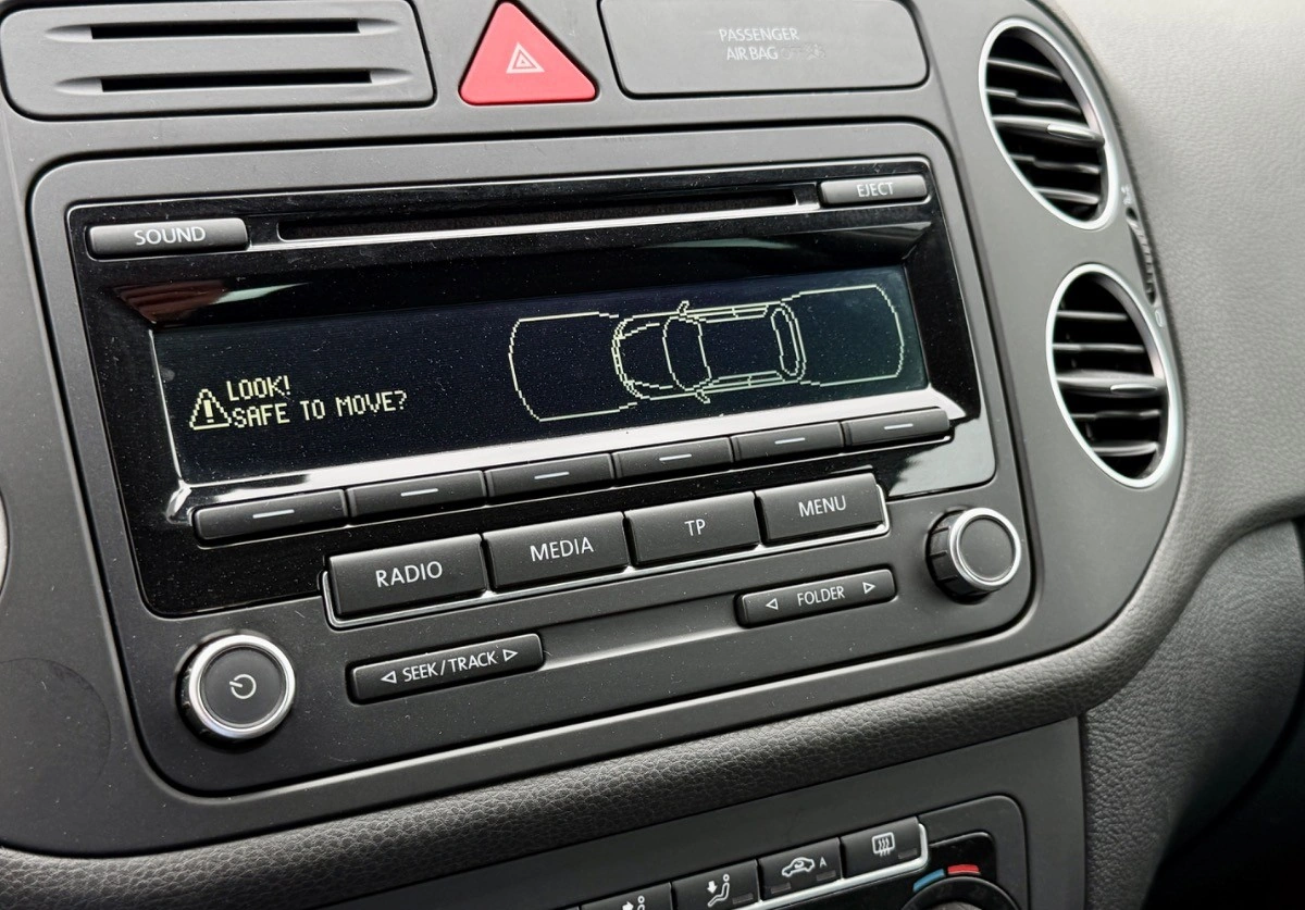 Volkswagen Golf Plus - Zdjęcie 27