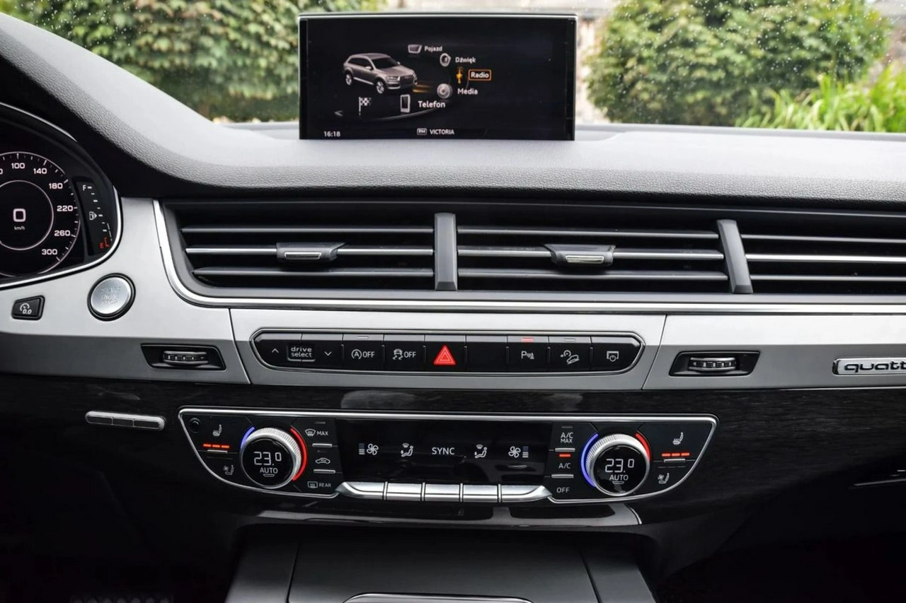 Audi Q7 - Zdjęcie 27