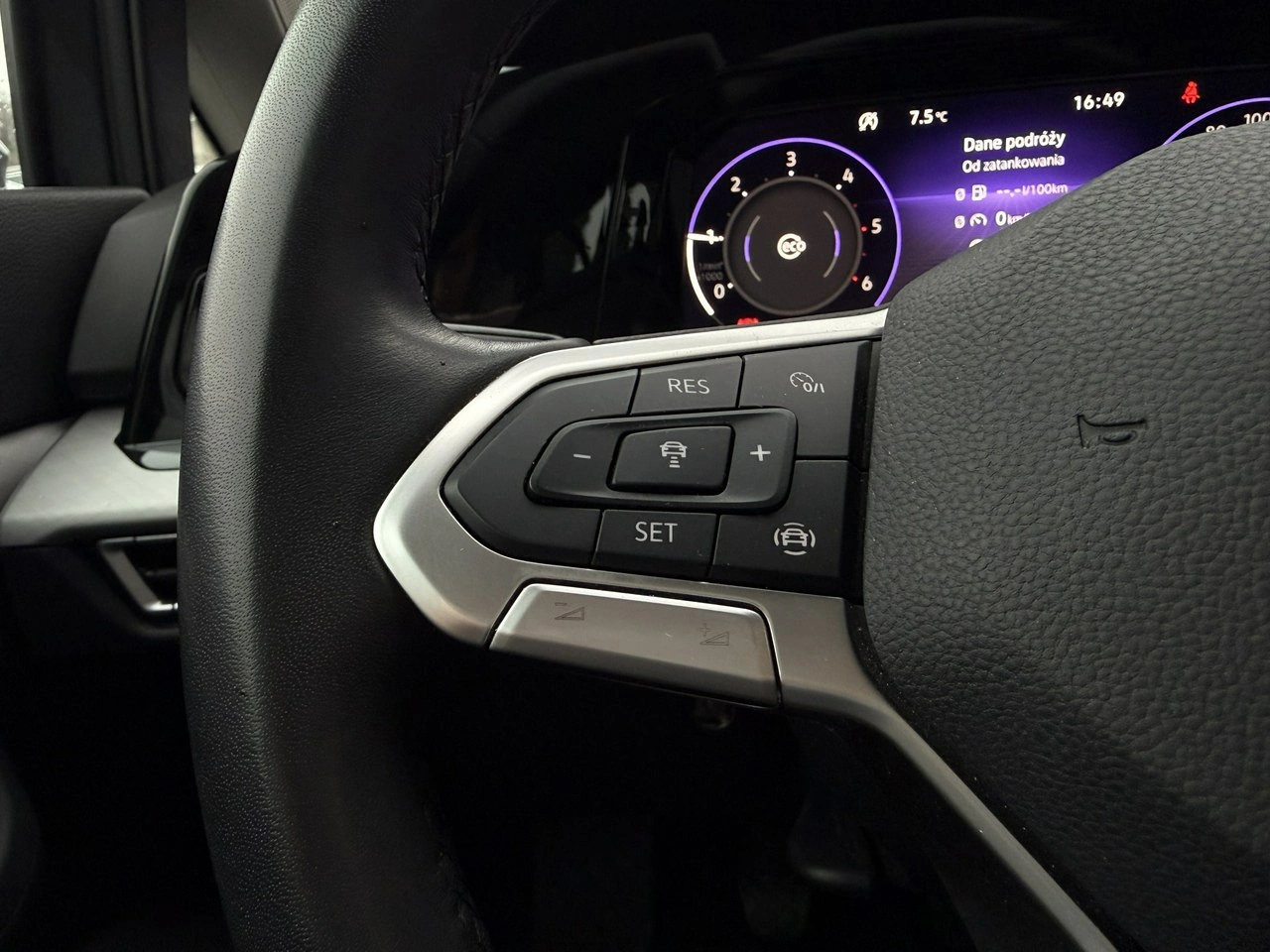 Volkswagen Golf - Zdjęcie 7