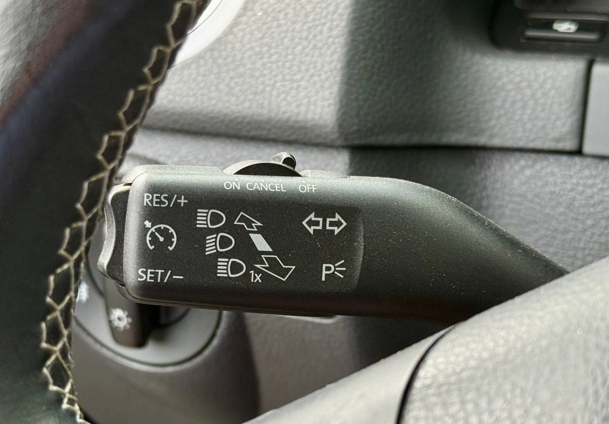 Volkswagen Golf Plus - Zdjęcie 23