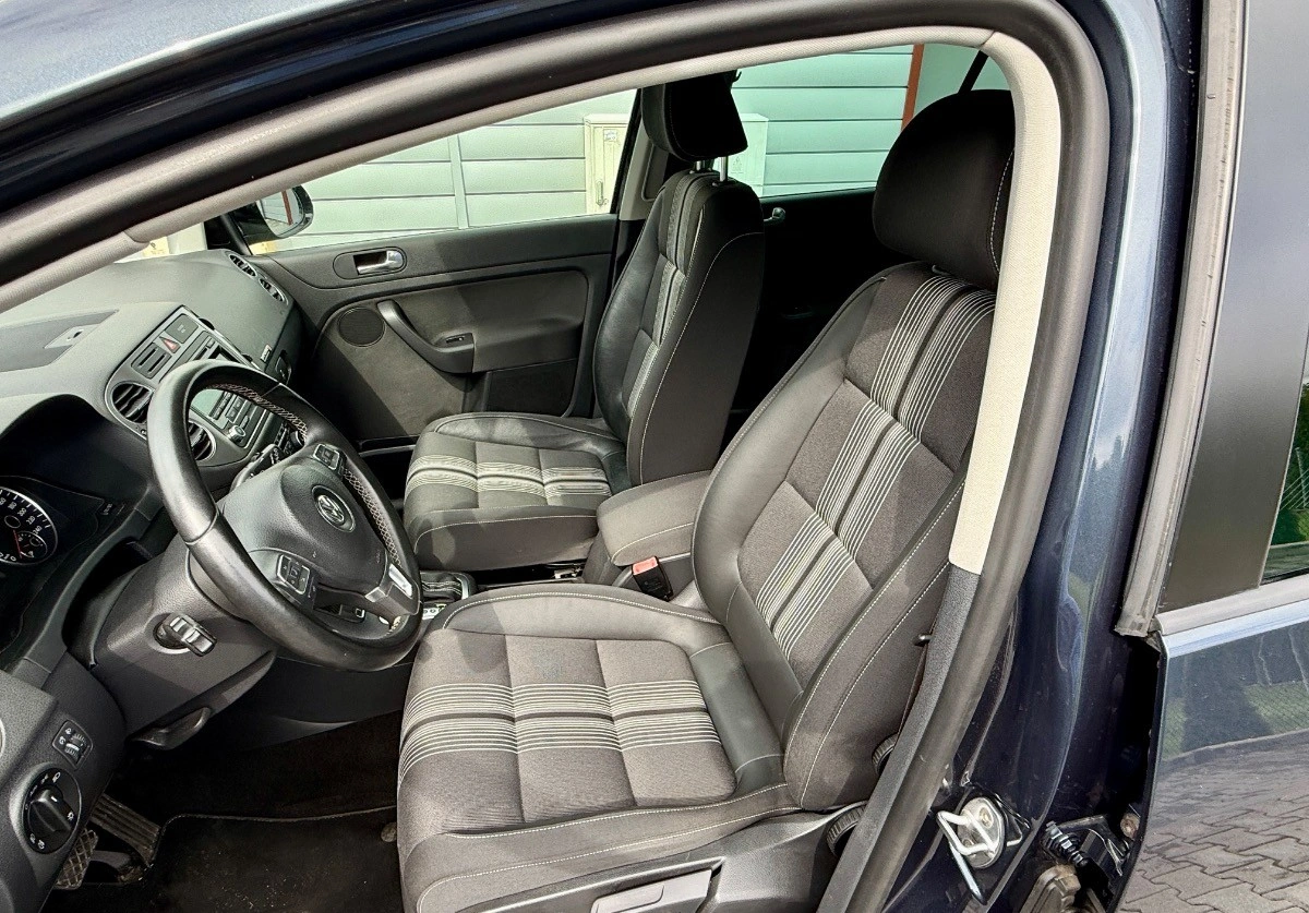 Volkswagen Golf Plus - Zdjęcie 13