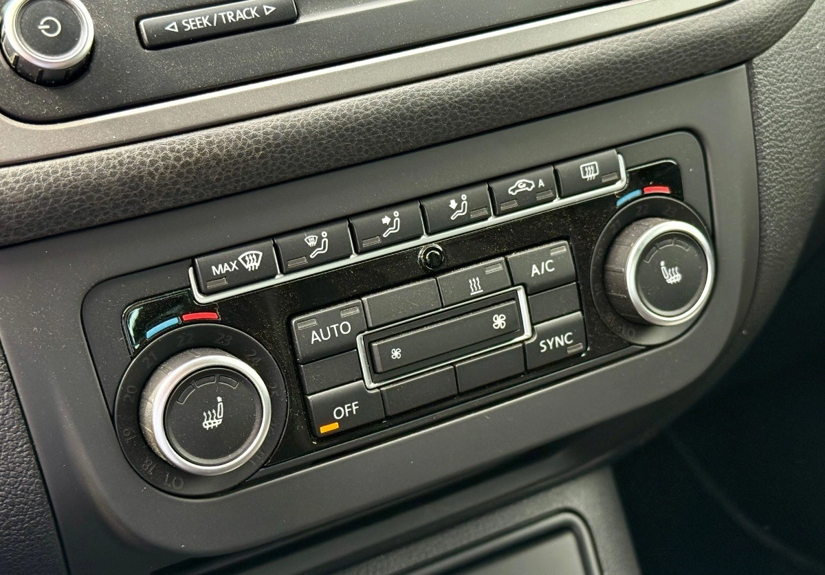 Volkswagen Golf Plus - Zdjęcie 26