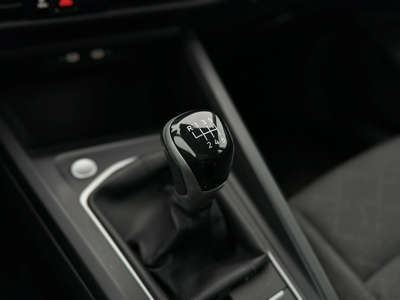 Volkswagen Golf - Zdjęcie 15