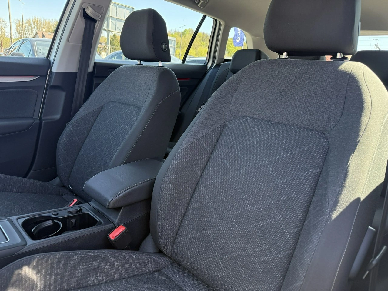 Volkswagen Golf - Zdjęcie 10