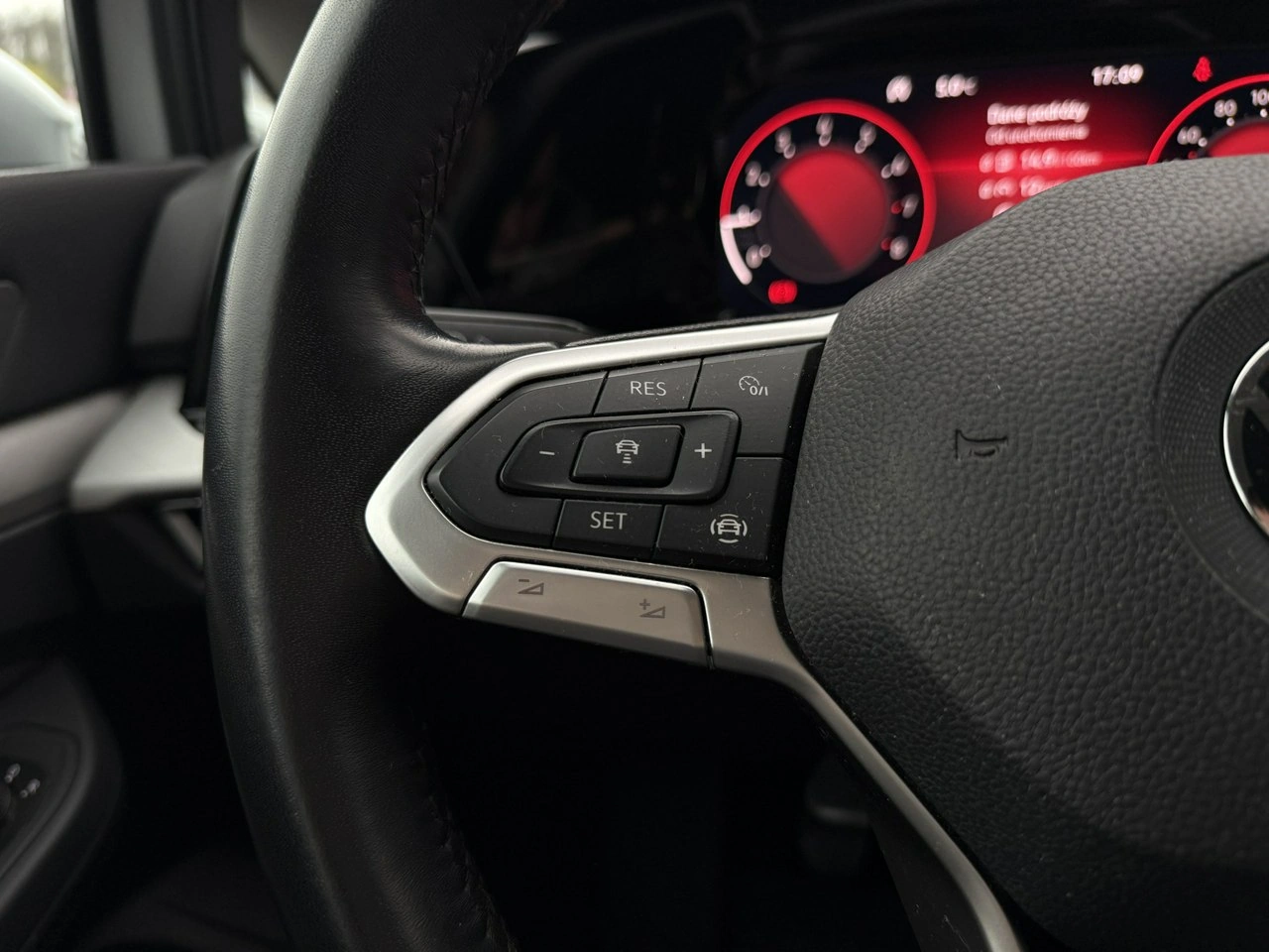 Volkswagen Golf - Zdjęcie 15