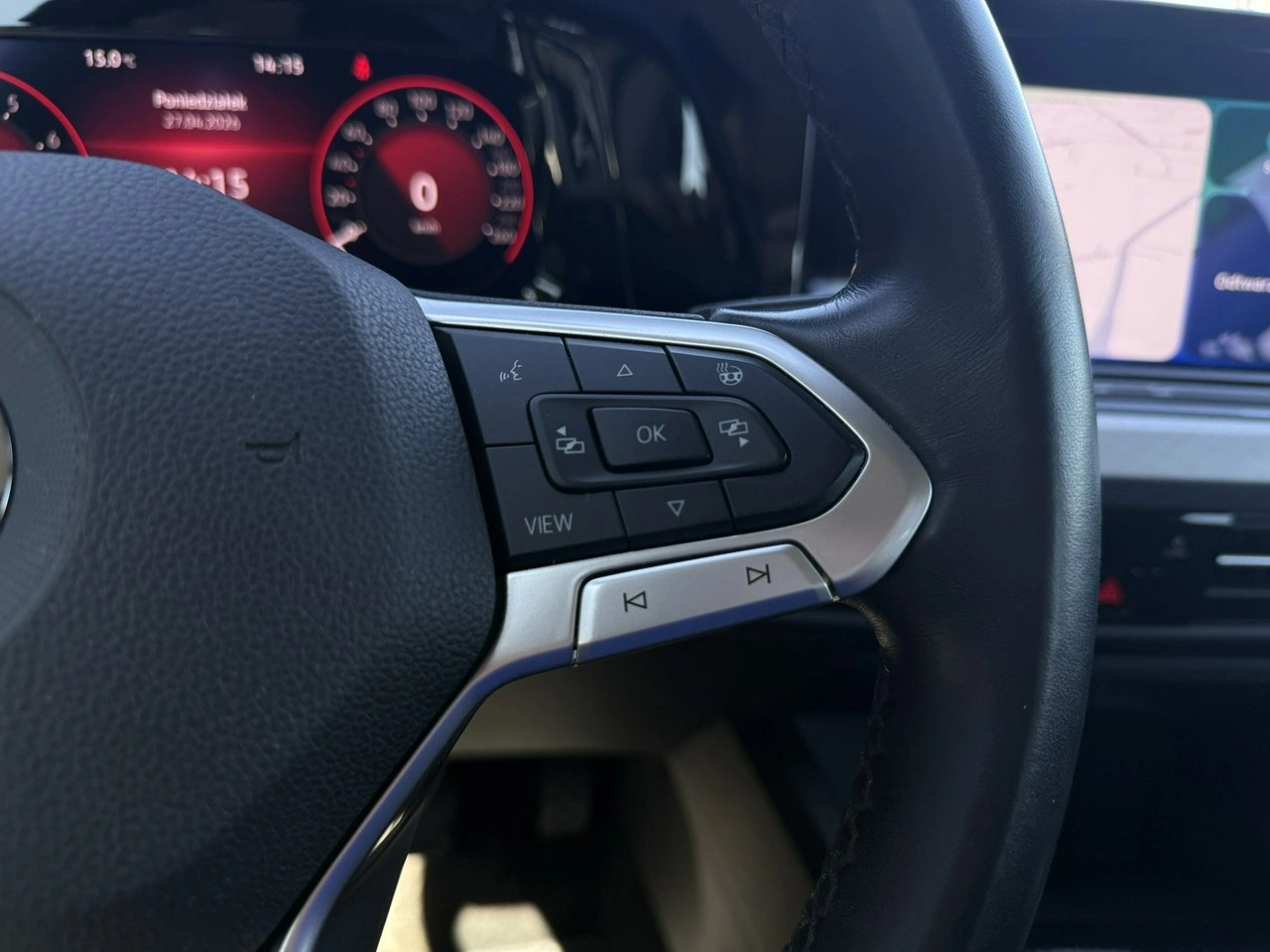 Volkswagen Golf - Zdjęcie 16