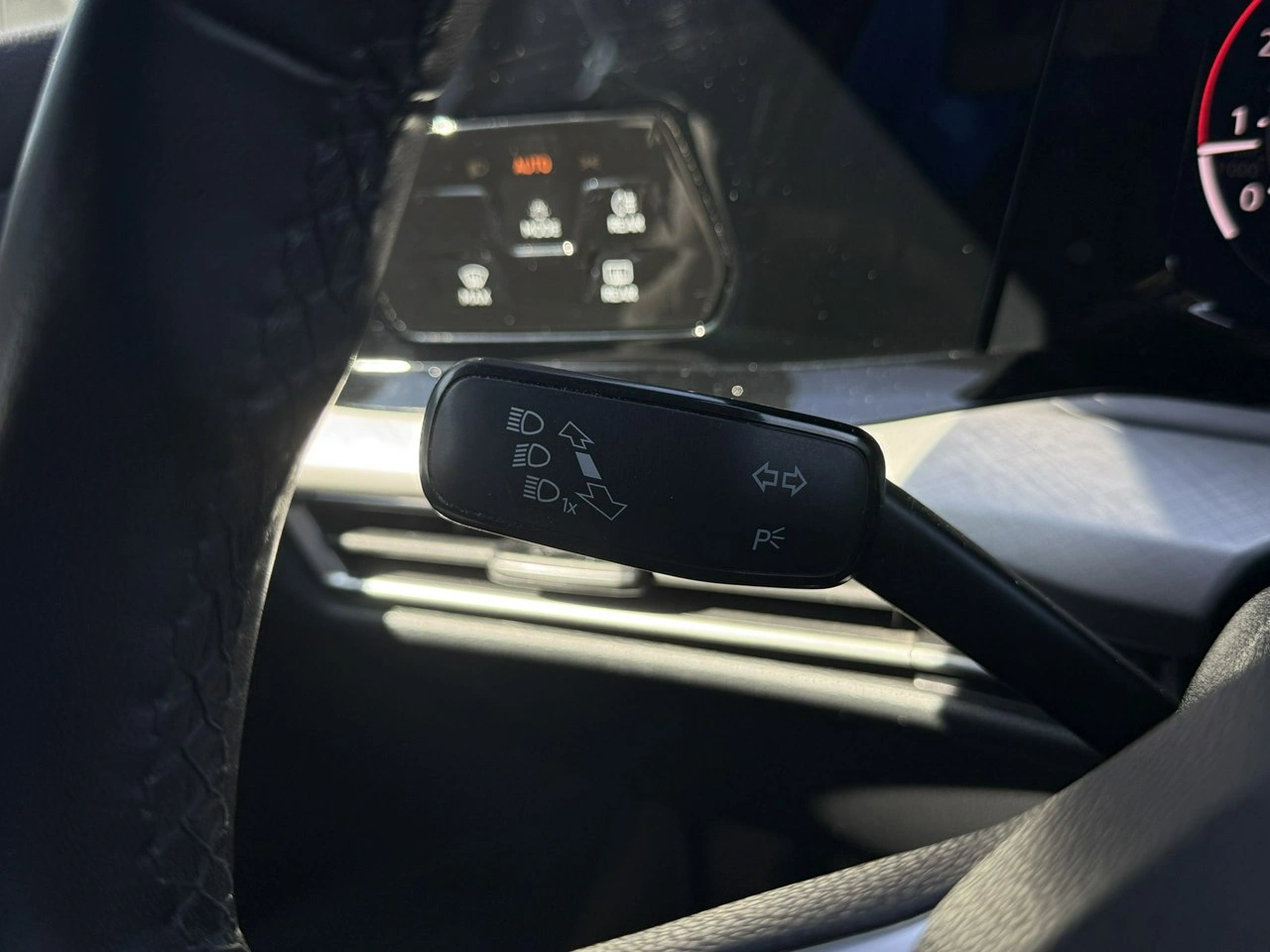 Volkswagen Golf - Zdjęcie 19