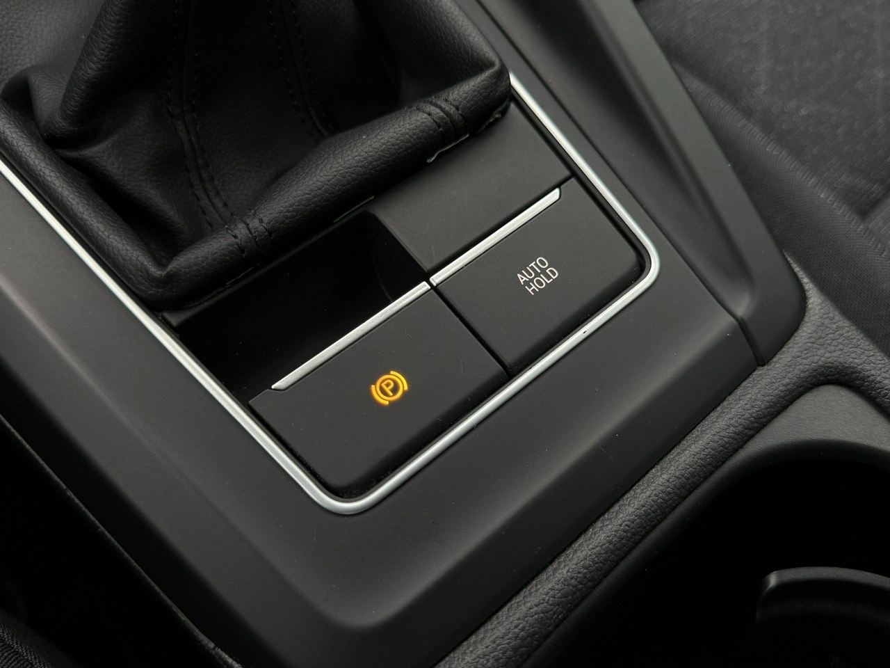 Volkswagen Golf - Zdjęcie 28