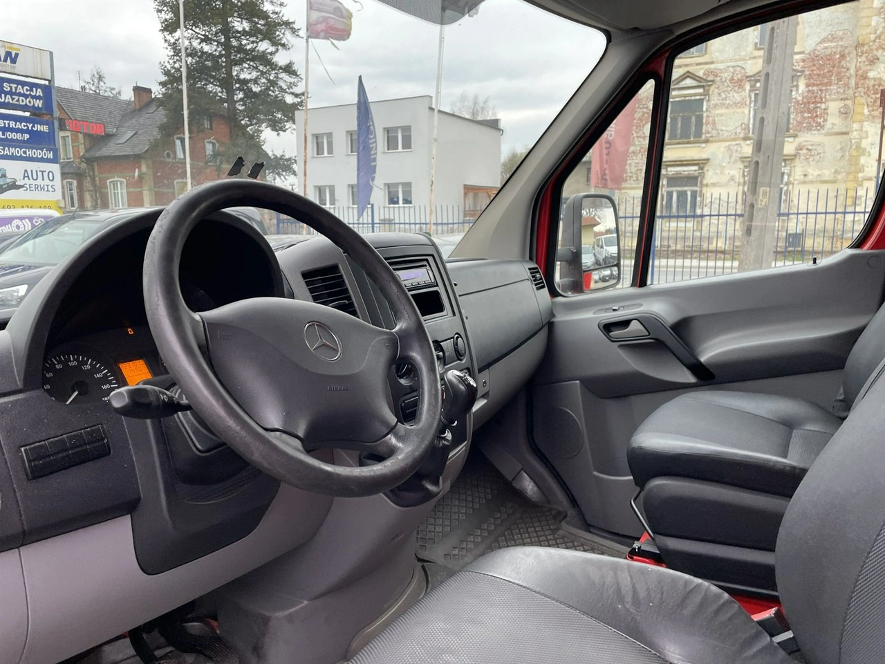 Mercedes Sprinter - Zdjęcie 14