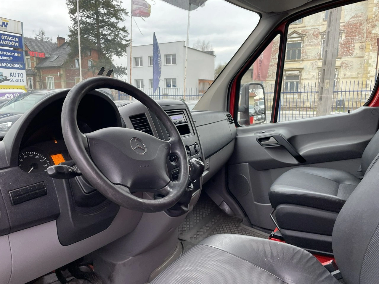 Mercedes Sprinter - Zdjęcie 15