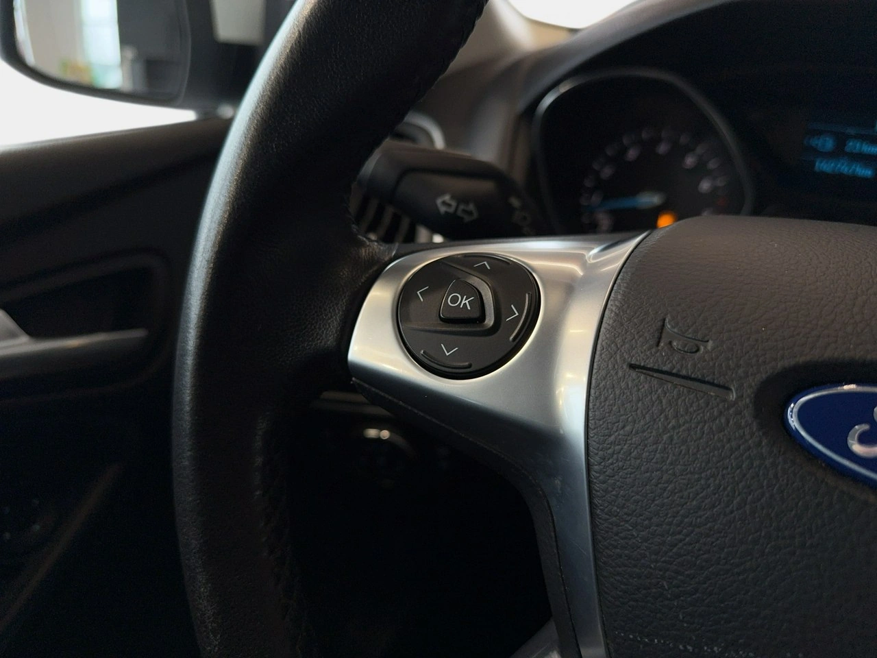 Ford Focus - Zdjęcie 14