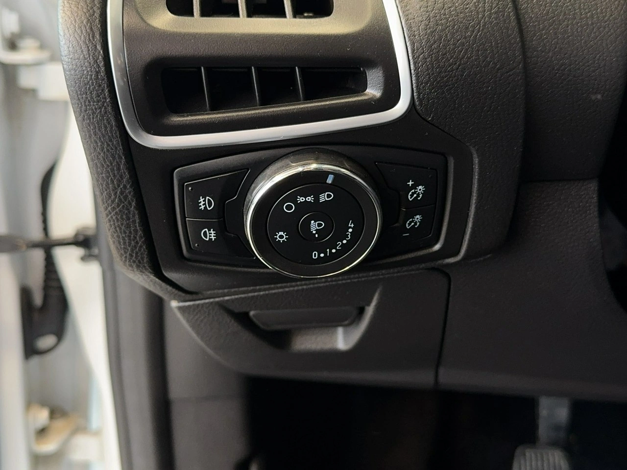 Ford Focus - Zdjęcie 22