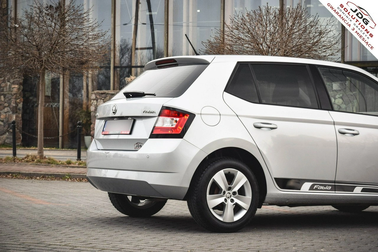 Skoda Fabia - Zdjęcie 9