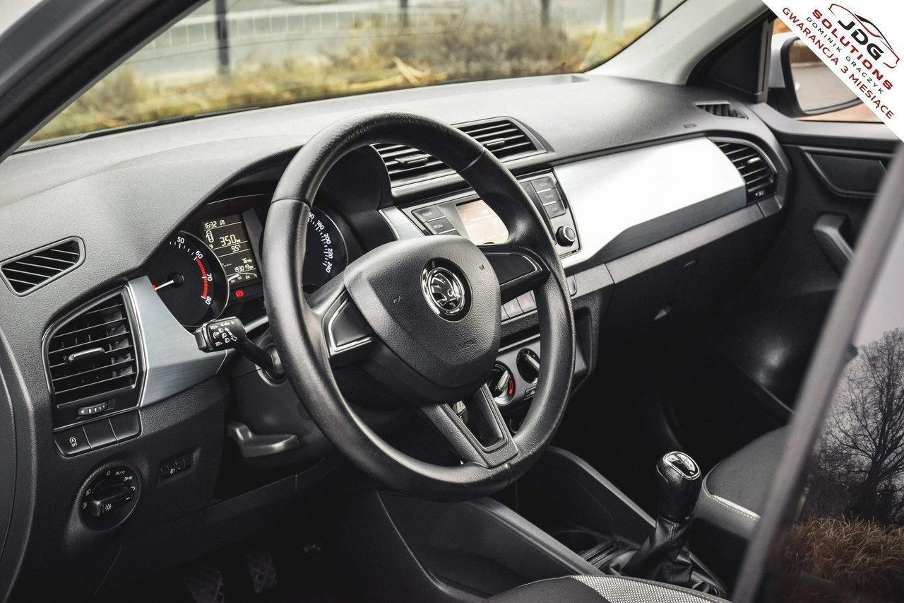 Skoda Fabia - Zdjęcie 17