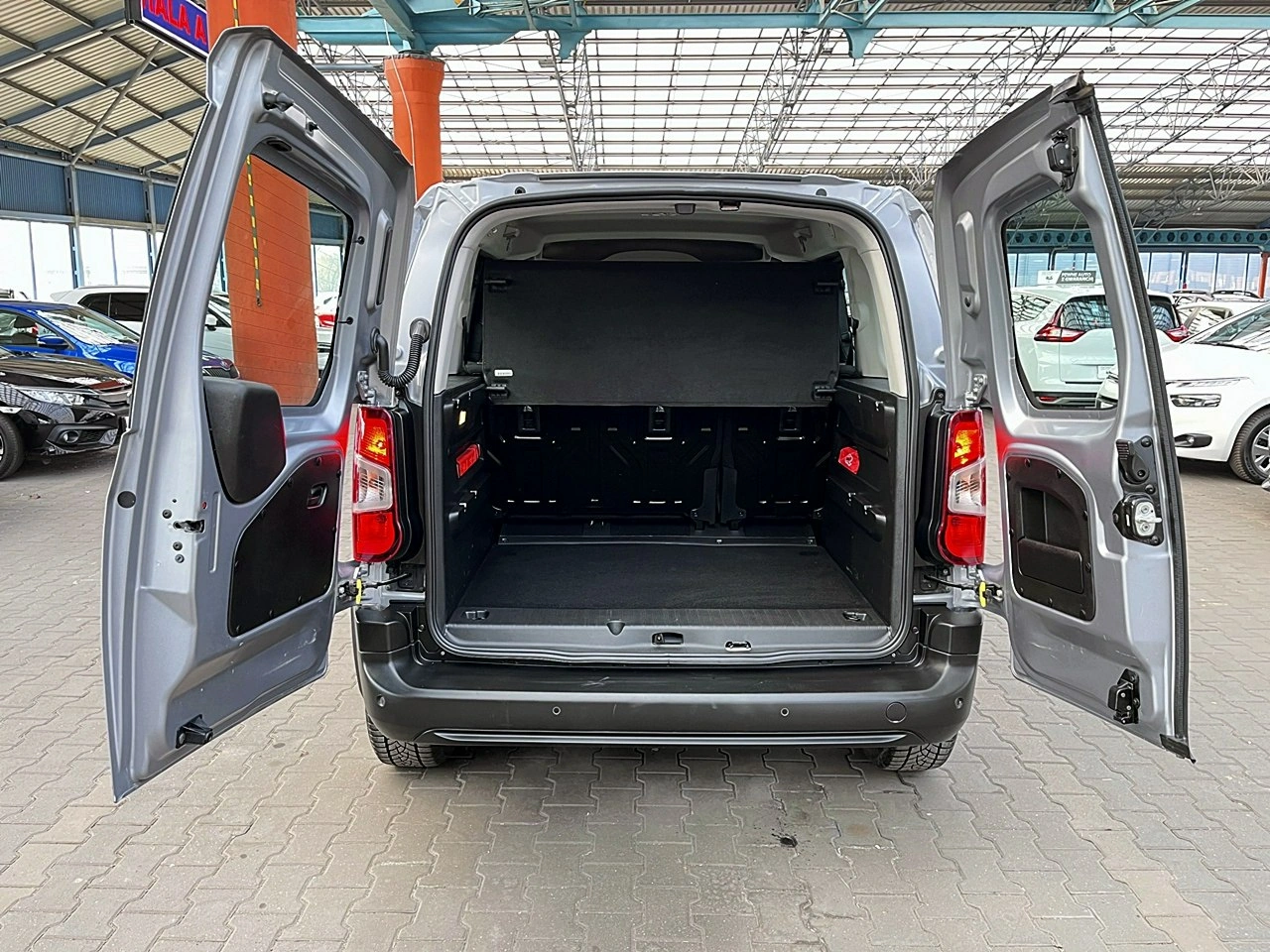 Peugeot Rifter - Zdjęcie 14