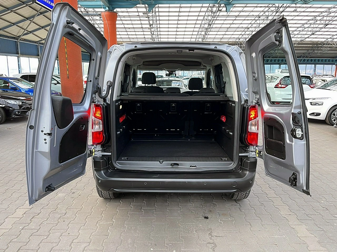 Peugeot Rifter - Zdjęcie 16