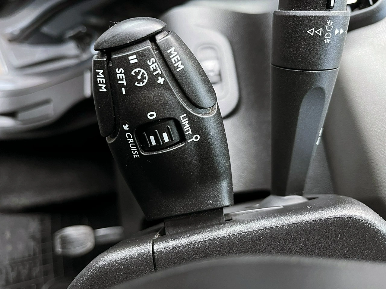 Peugeot Rifter - Zdjęcie 19