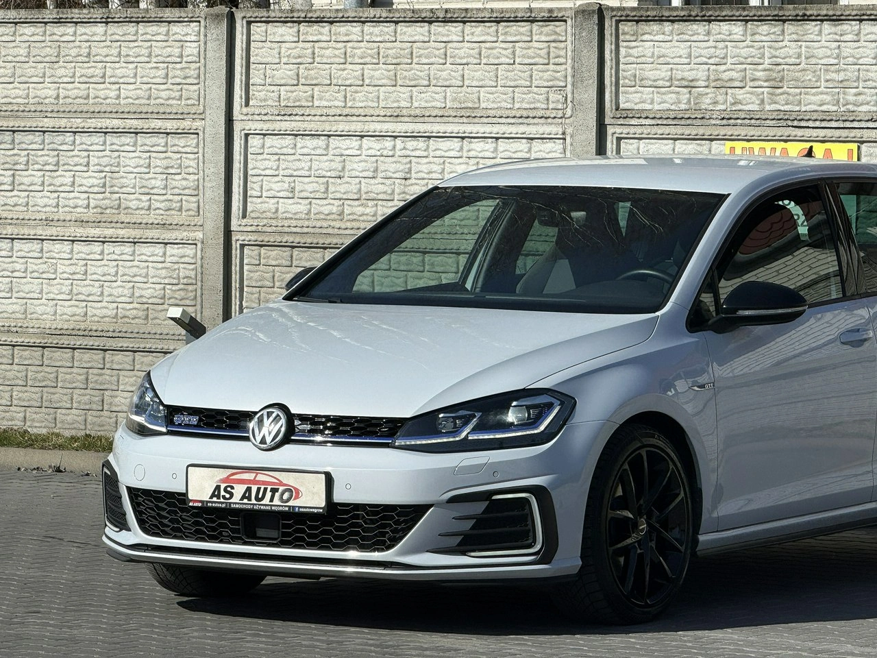 Volkswagen Golf - Zdjęcie 28