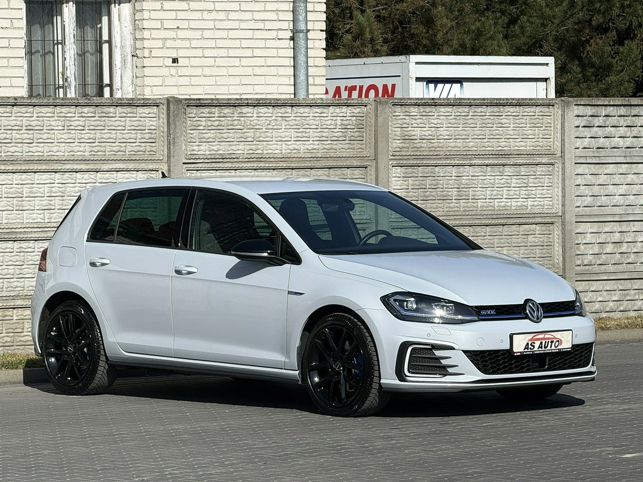 Volkswagen Golf - Zdjęcie 33