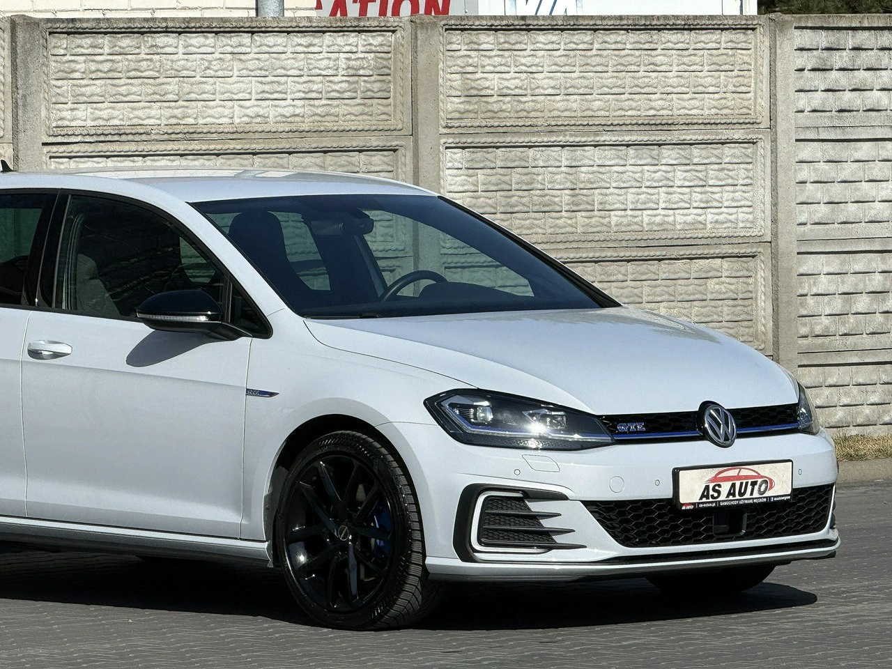 Volkswagen Golf - Zdjęcie 34