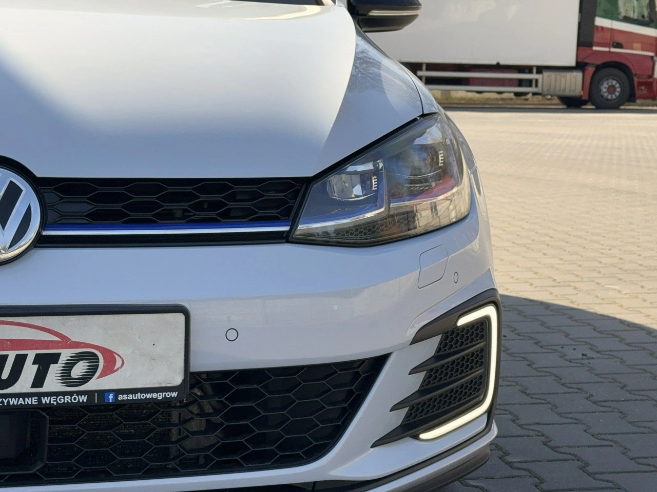 Volkswagen Golf - Zdjęcie 50