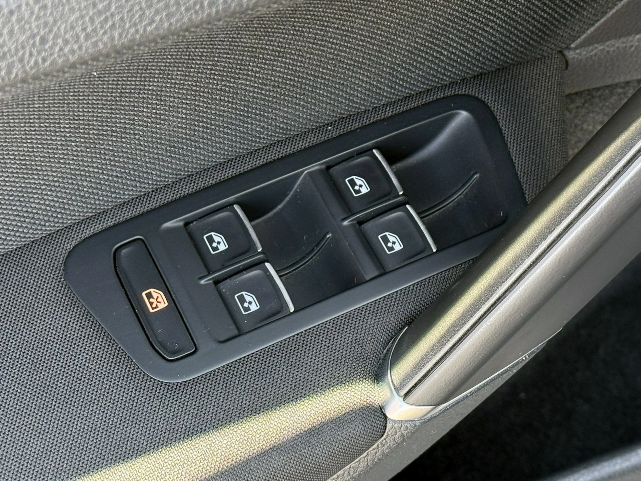 Volkswagen Golf - Zdjęcie 8