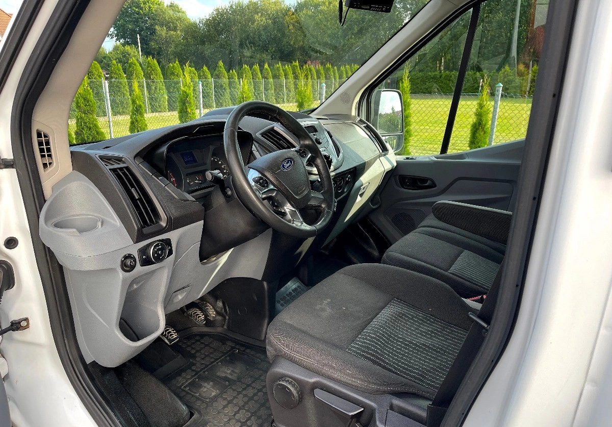 Ford Transit - Zdjęcie 9