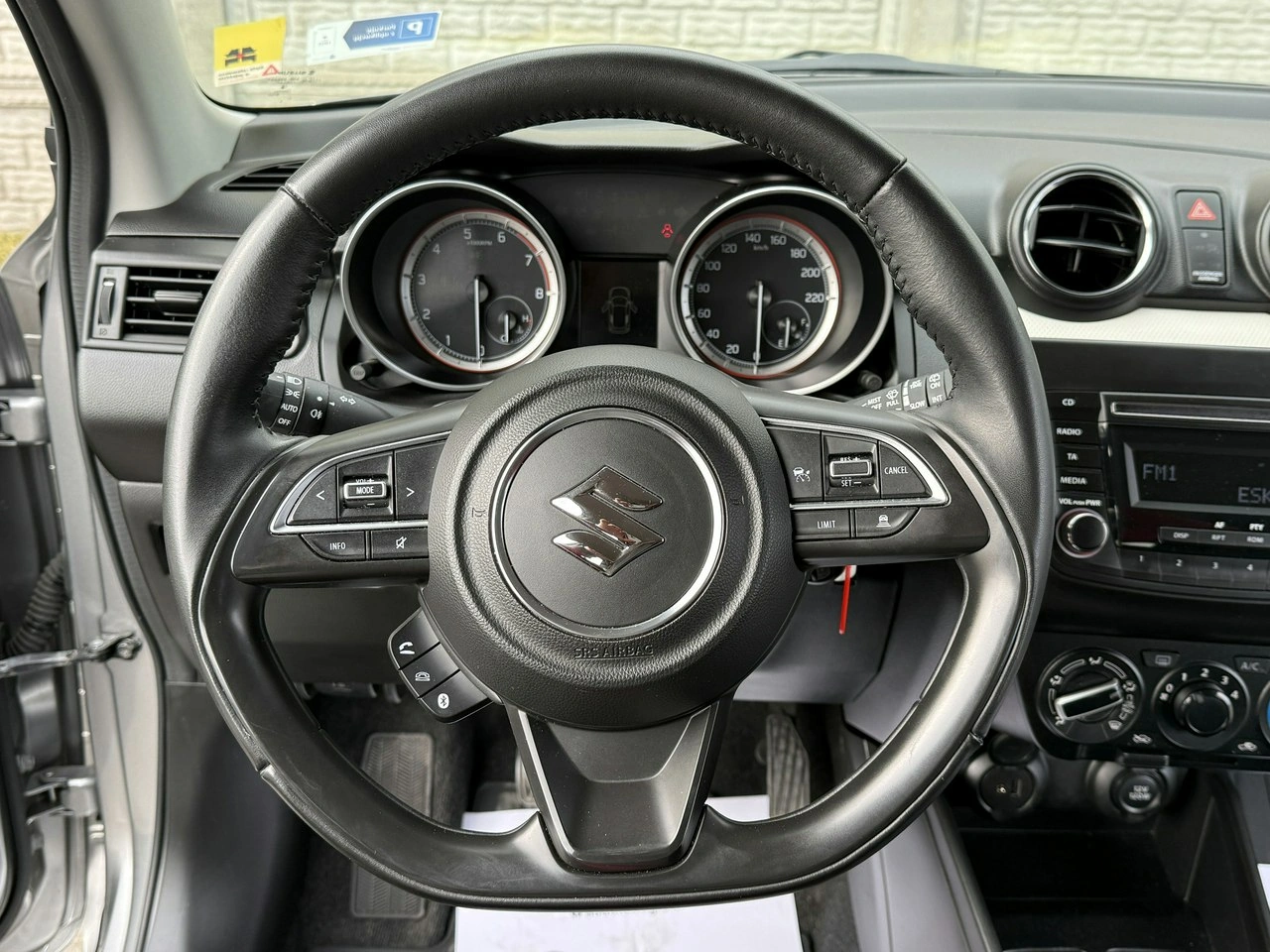 Suzuki Swift - Zdjęcie 5