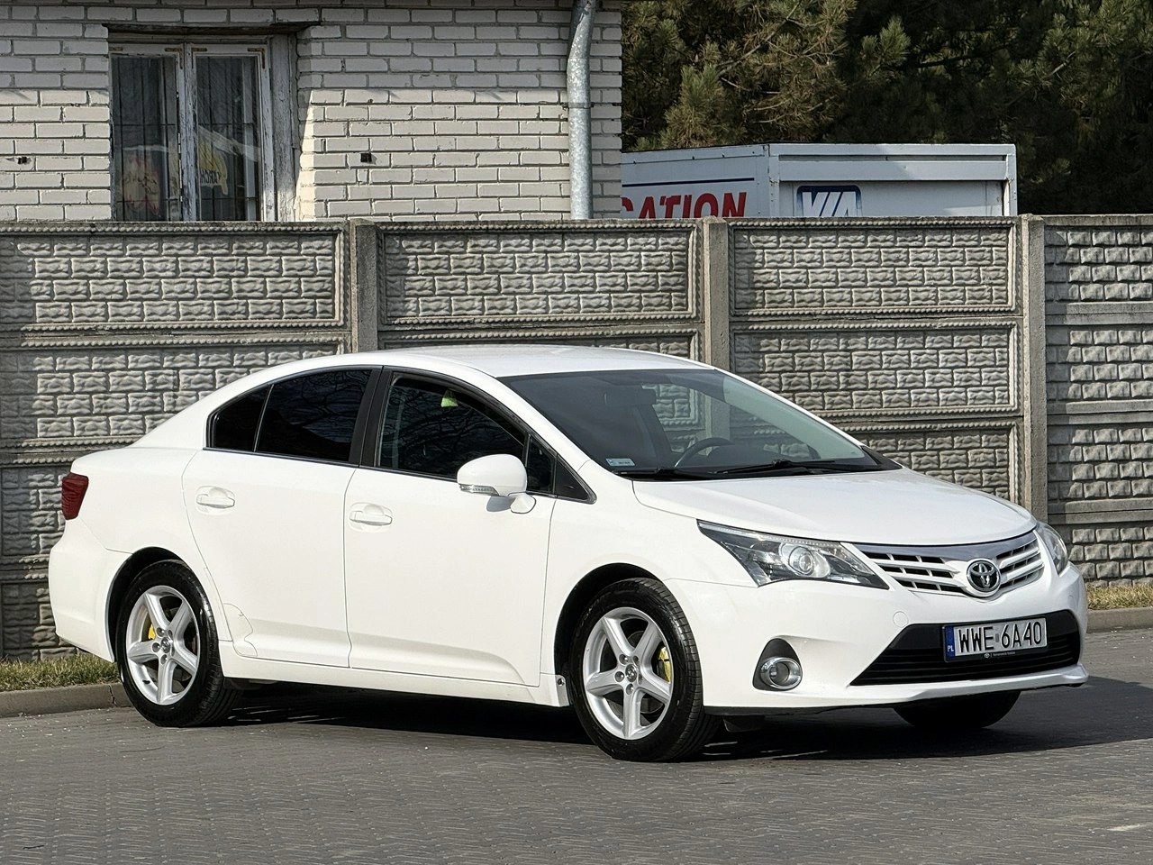 Toyota Avensis - Zdjęcie 19