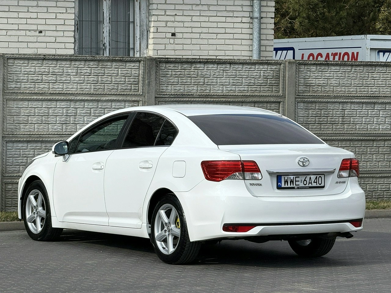 Toyota Avensis - Zdjęcie 23