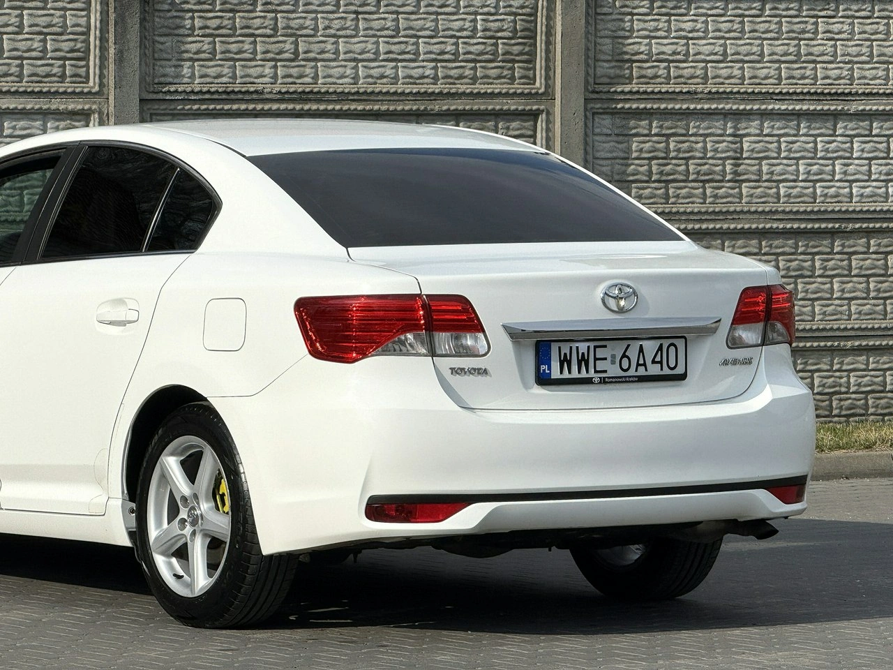 Toyota Avensis - Zdjęcie 24