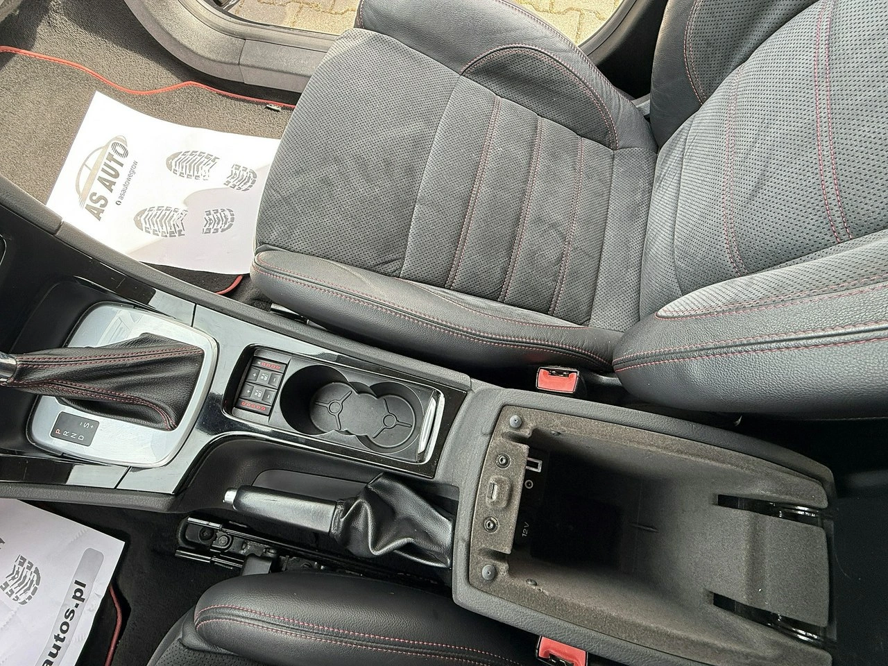 Ford Mondeo - Zdjęcie 51