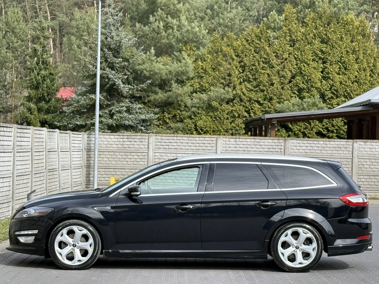 Ford Mondeo - Zdjęcie 28
