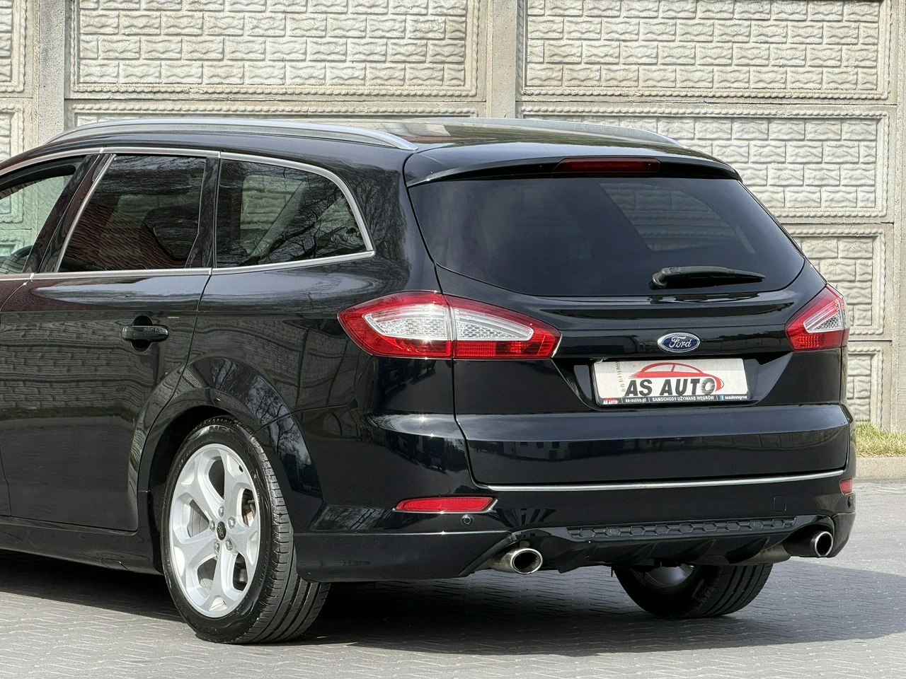 Ford Mondeo - Zdjęcie 30