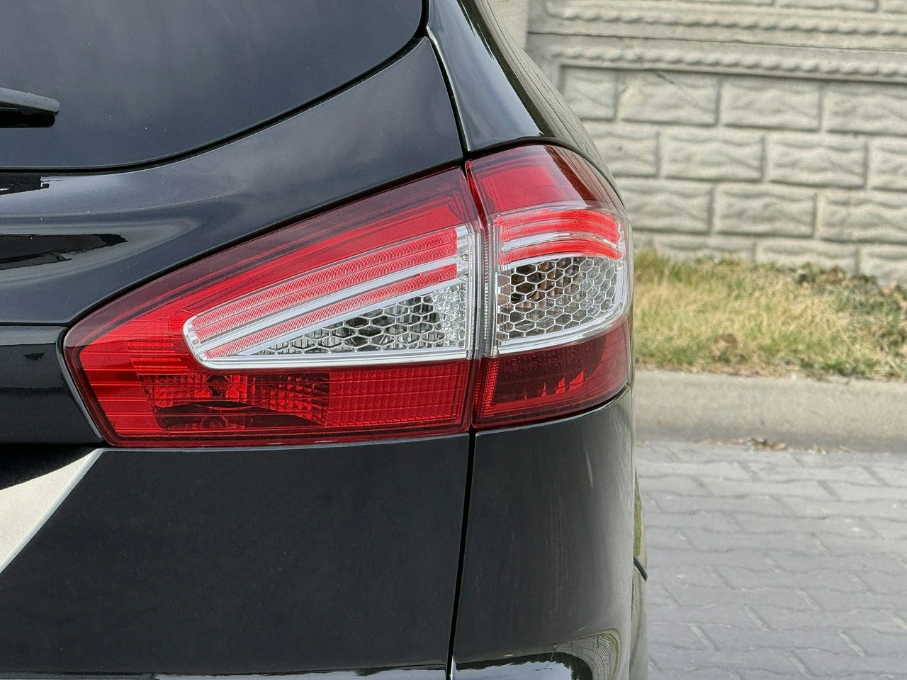 Ford Mondeo - Zdjęcie 36