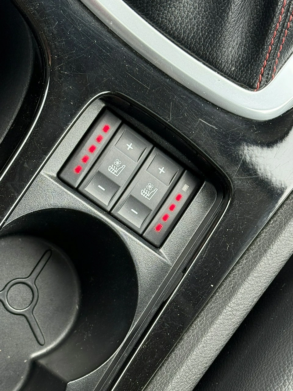 Ford Mondeo - Zdjęcie 14