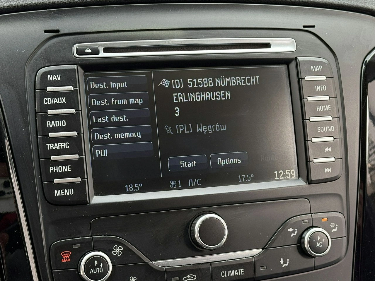 Ford Mondeo - Zdjęcie 37