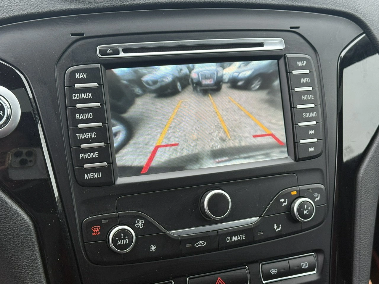 Ford Mondeo - Zdjęcie 9