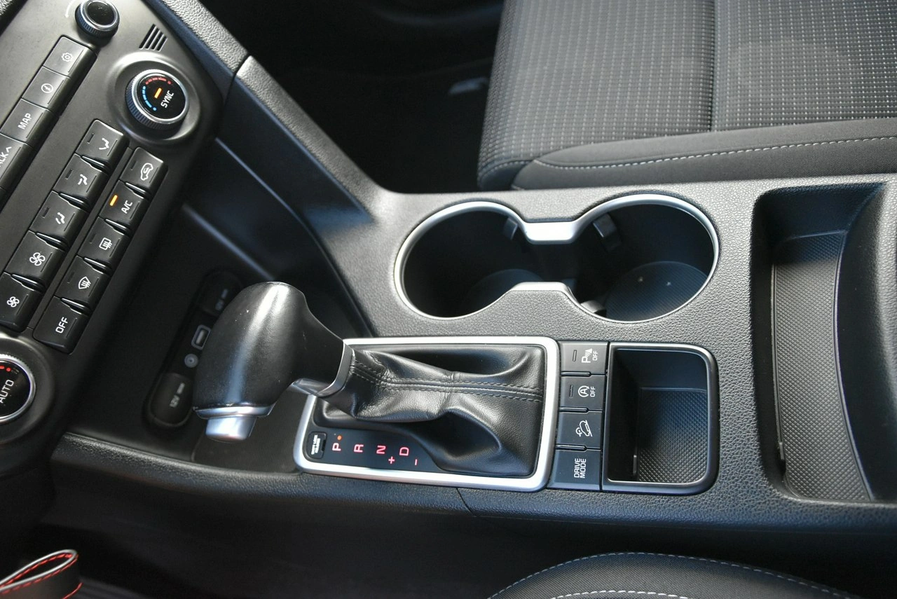 Kia Sportage - Zdjęcie 9