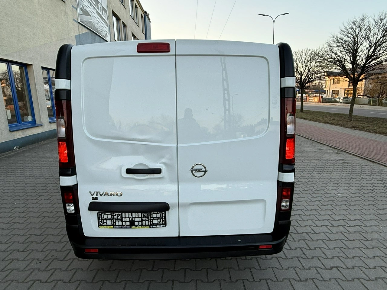 Opel Vivaro - Zdjęcie 10