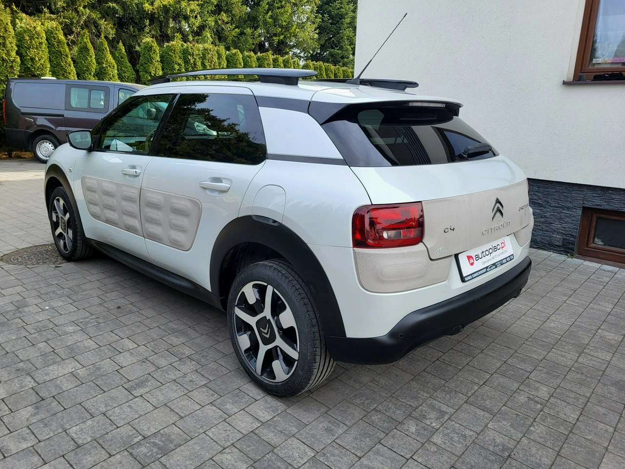 Citroën C4 Cactus - Zdjęcie 8
