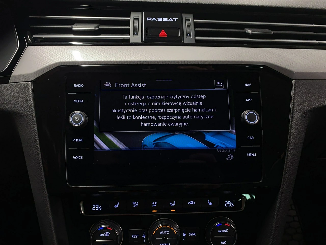 Volkswagen Passat Variant - Zdjęcie 26