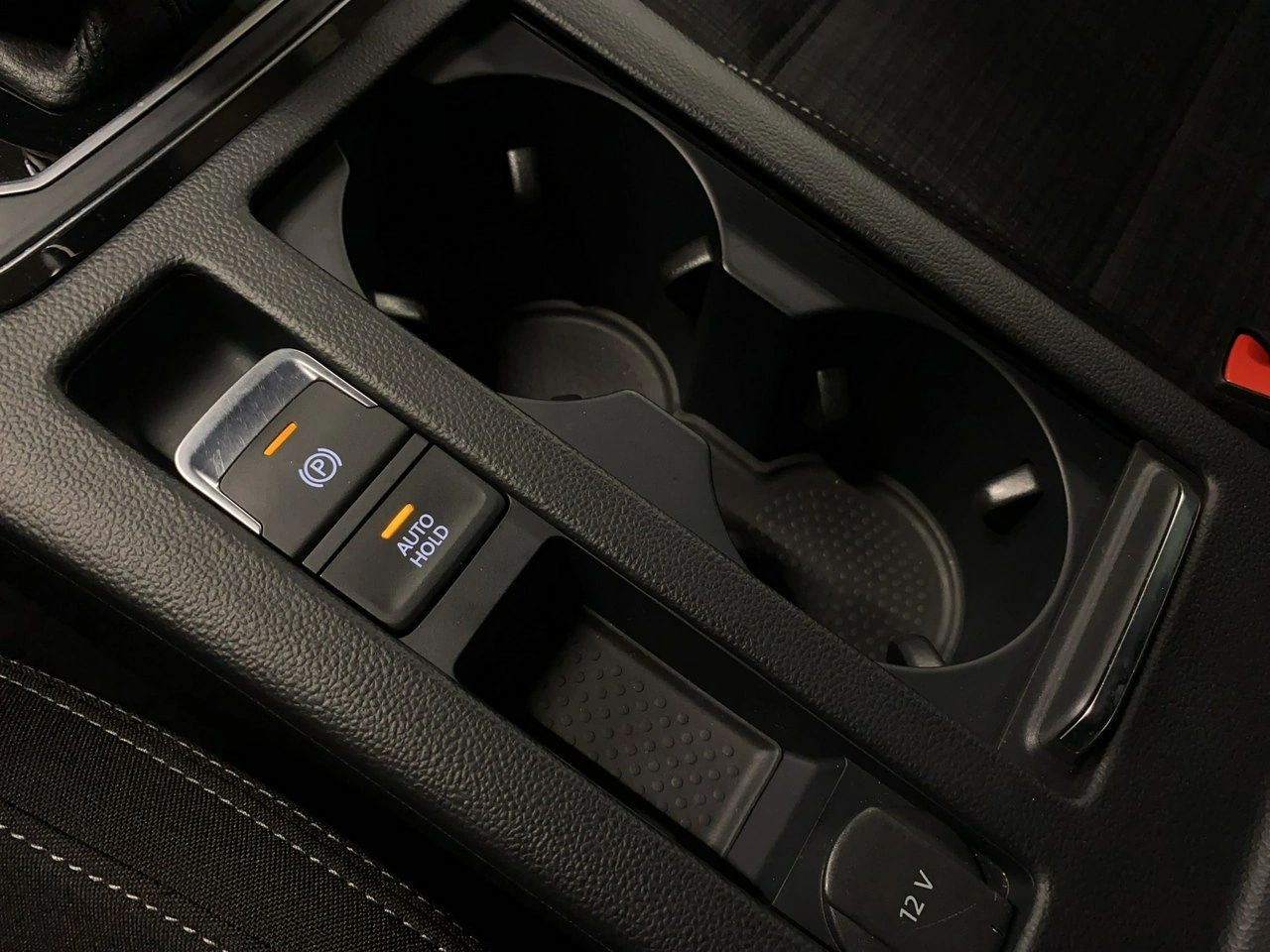 Volkswagen Passat Variant - Zdjęcie 35