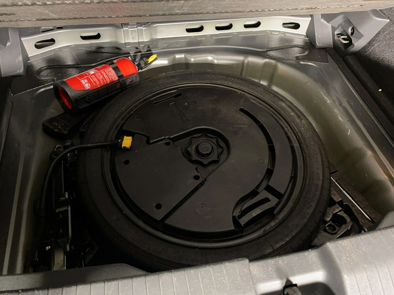 Volkswagen T-Roc - Zdjęcie 15