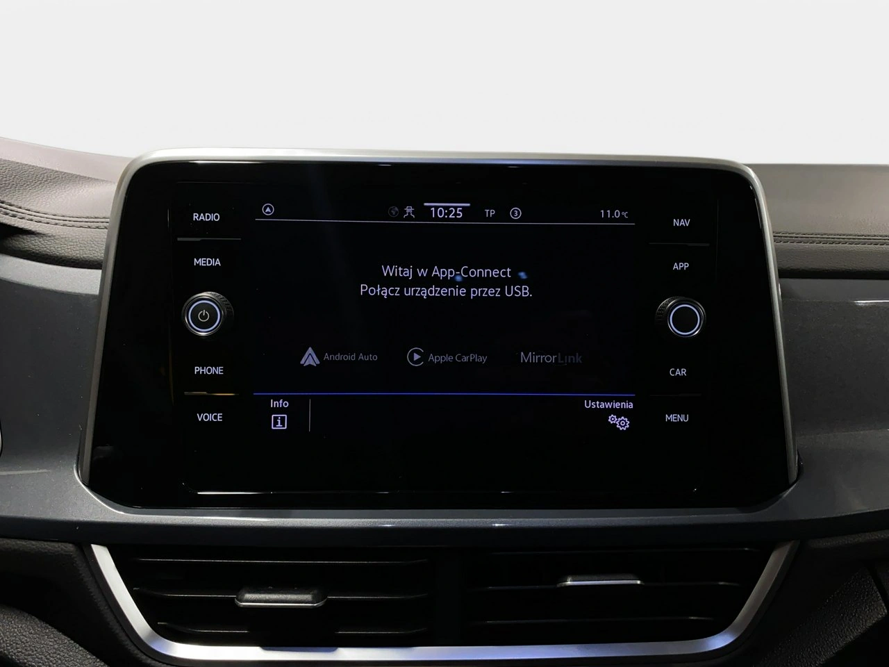 Volkswagen T-Roc - Zdjęcie 25