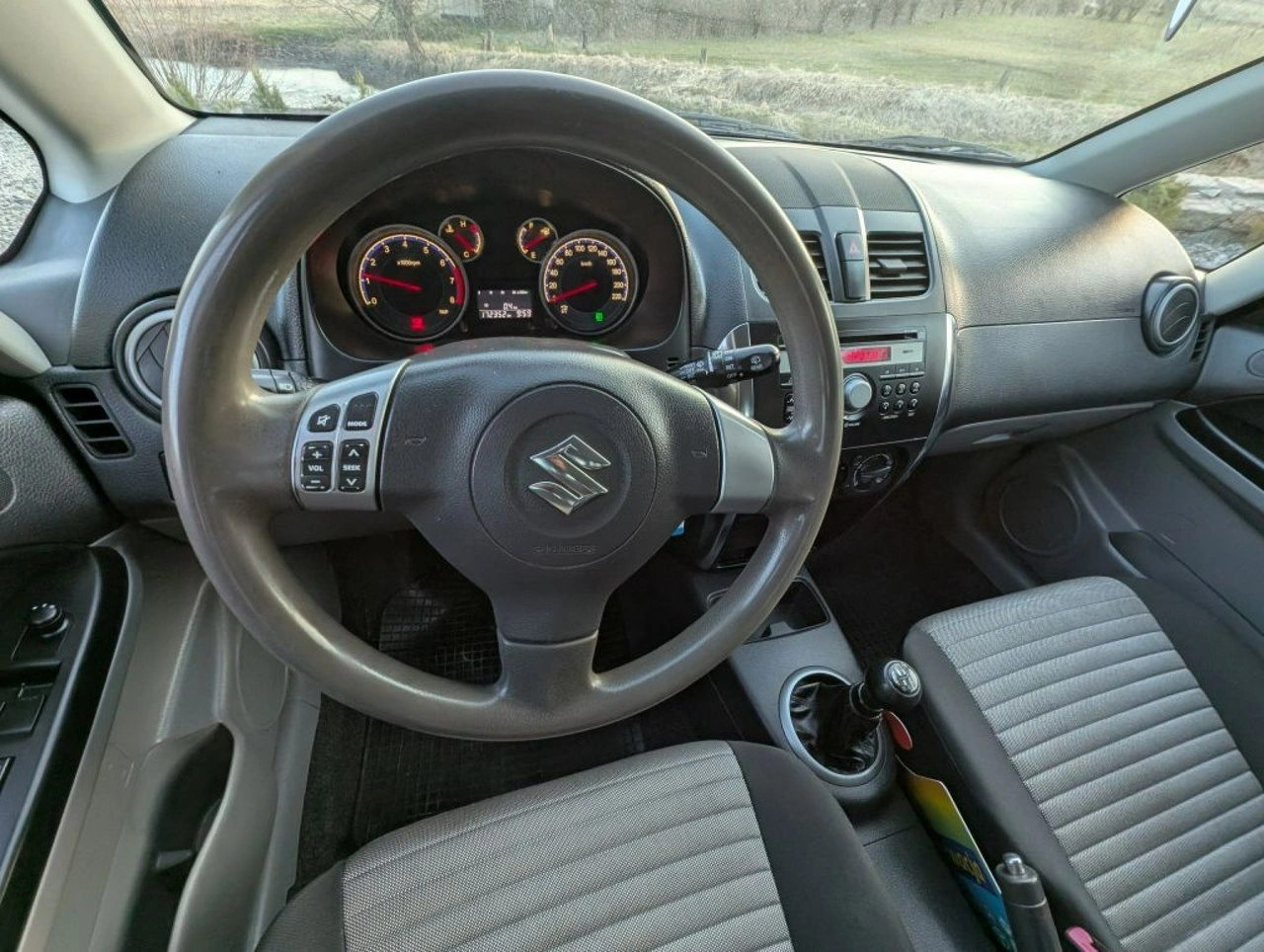 Suzuki SX4 - Zdjęcie 11
