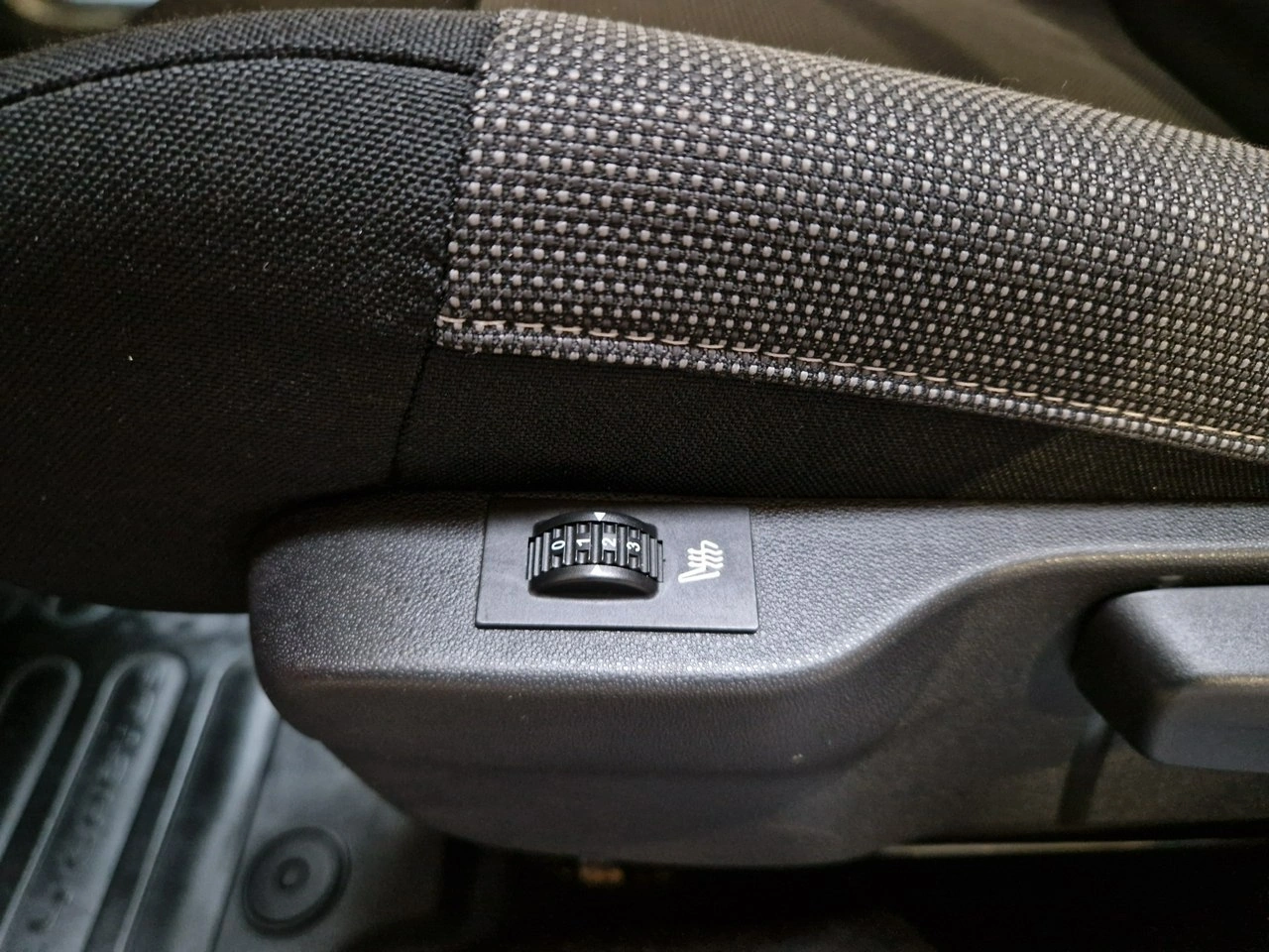 Citroën C4 Cactus - Zdjęcie 12