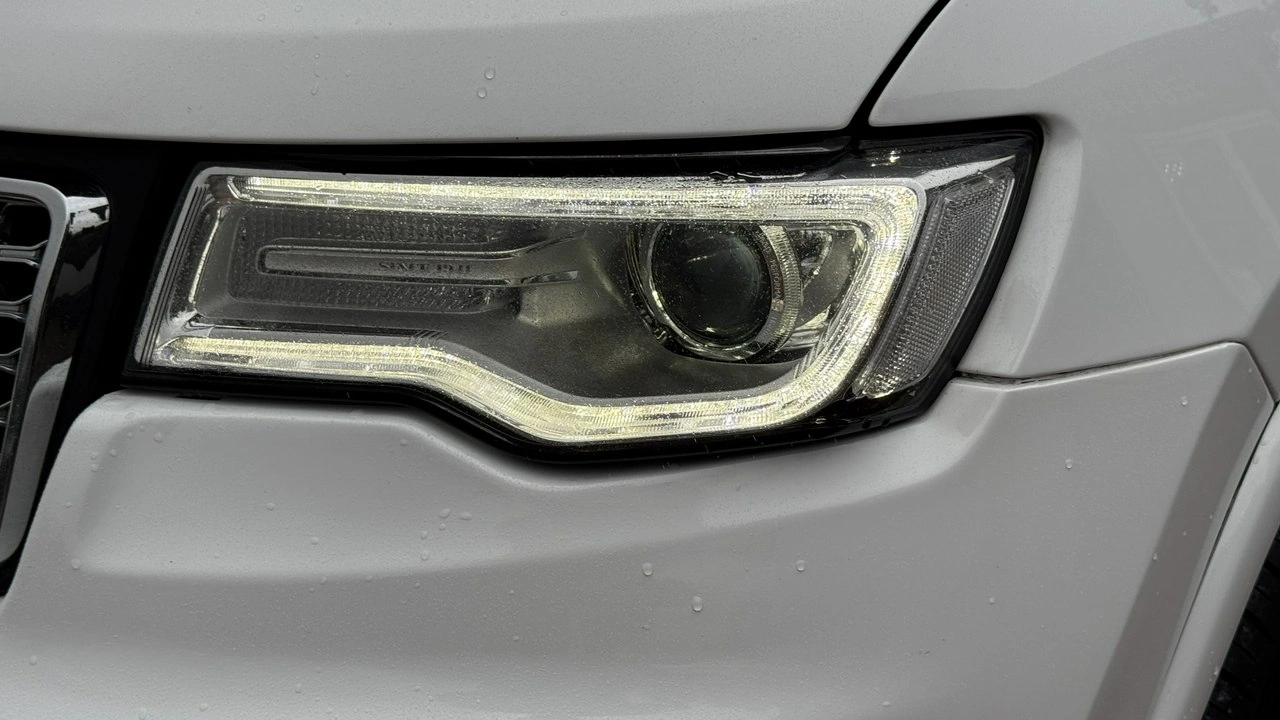 Jeep Grand Cherokee - Zdjęcie 15