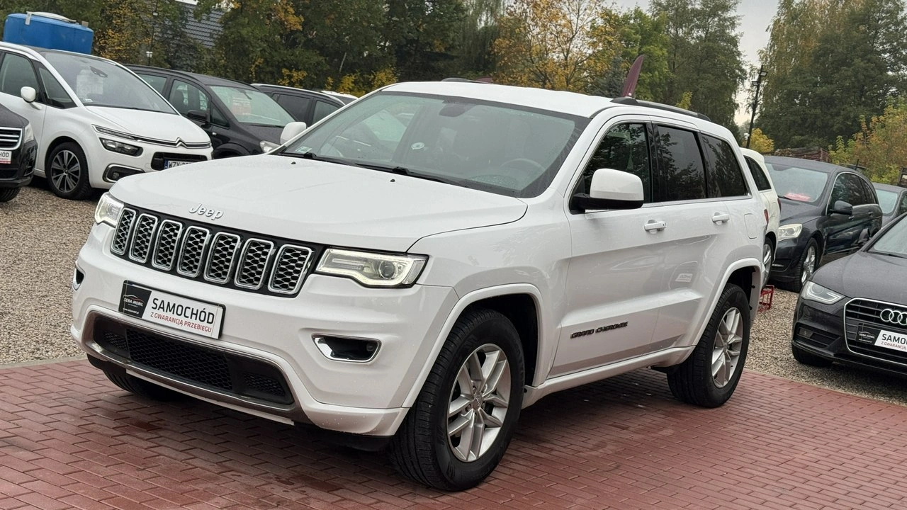 Jeep Grand Cherokee - Zdjęcie 17
